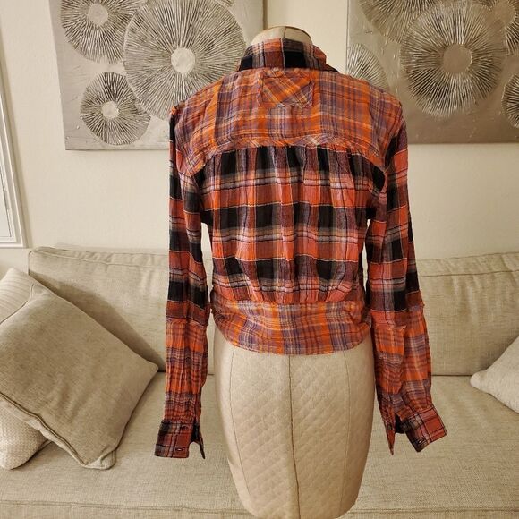 Free People First Bloom Plaid Top size Small in Washed Pop - NEW - Picture 10 of 15